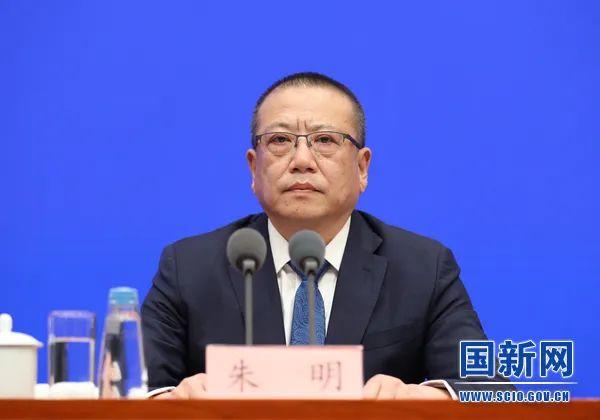 國(guó)家能源局：大力發(fā)展光伏發(fā)電、風(fēng)電等可再生能源；多管齊下解決消納問(wèn)題